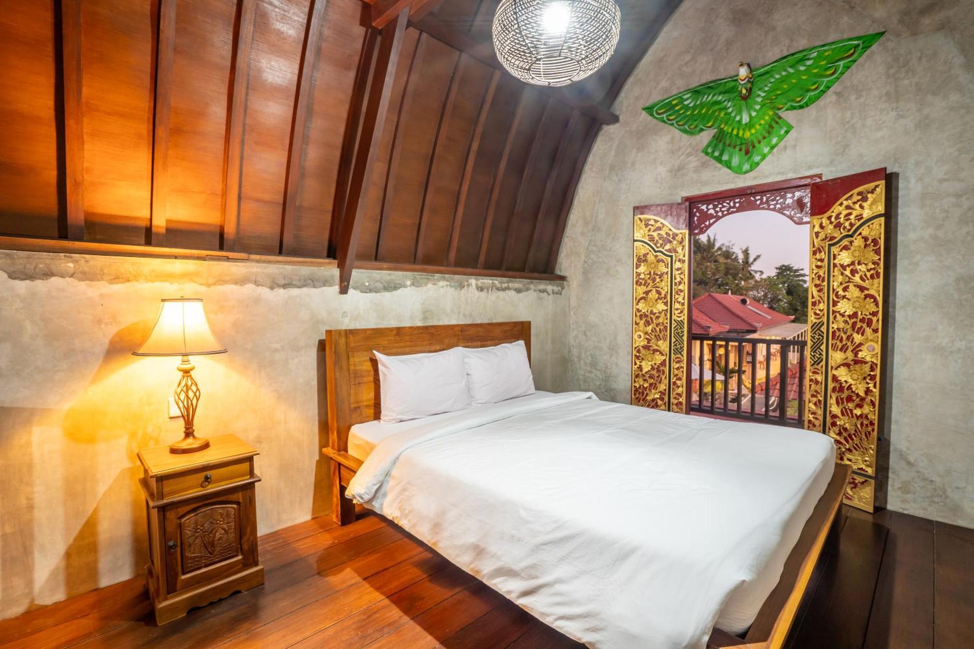 Nirmala Guest House Surf Керамас Экстерьер фото